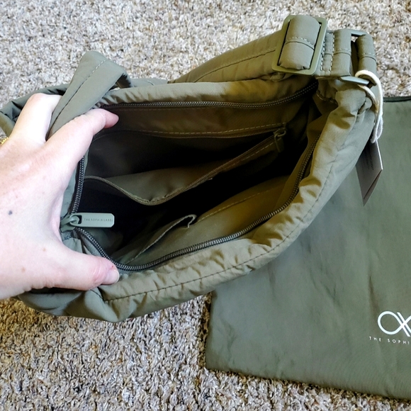 The Sophia Label Cosy Puffy Nylon Crossbody Bag in Pine- Olive Green - Picture 7 of 9